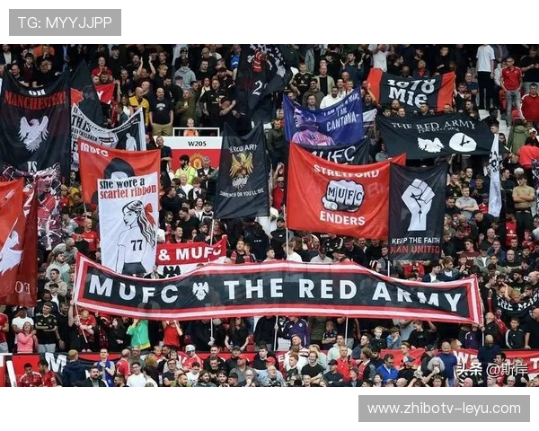 曼联俱乐部官方传记红魔英超三十年：英国曼联官方力作，体育迷必藏